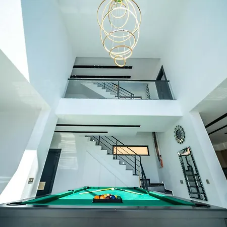 Ceyhun House * 카스