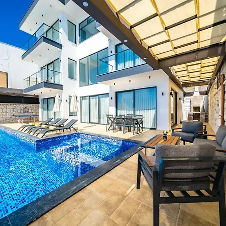 Ceyhun House